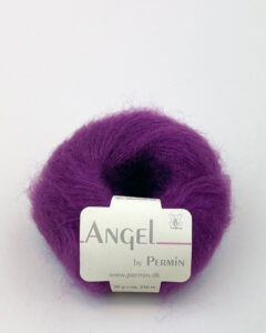 123 Deep magenta